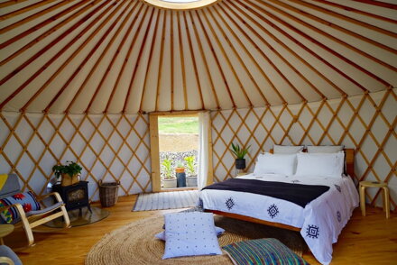 jurta na celoroční bydlení průměr 6m - 30m2