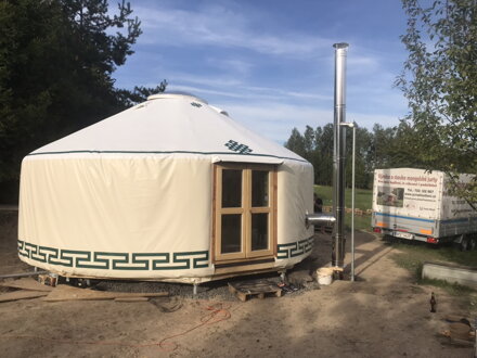 jurta na celoroční bydlení průměr 6m - 30m2