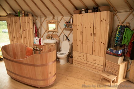 jurta na celoroční bydlení průměr 8m - 50m2