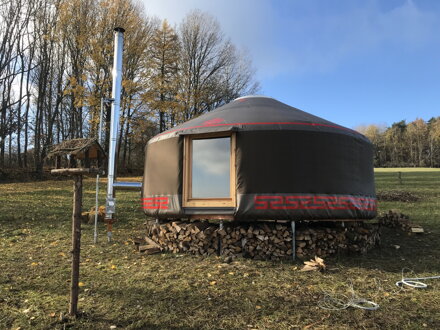 jurta na celoroční bydlení průměr 6m - 30m2