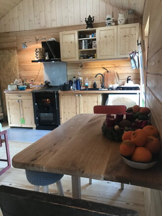 jurta na celoroční bydlení průměr 6m - 30m2